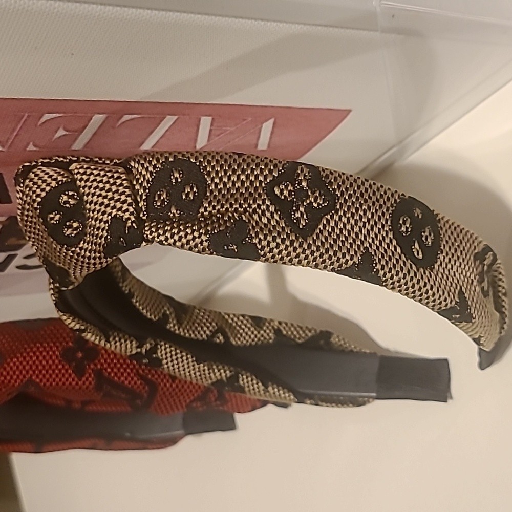 Stylish Red and Tan Headbands - Picture 3 of 5